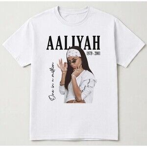 Aaliyah One In A Million Graphic T-shirt